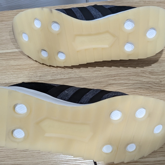 Adidas Flashback Runner New Without Box or Tags - Picture 4 of 5